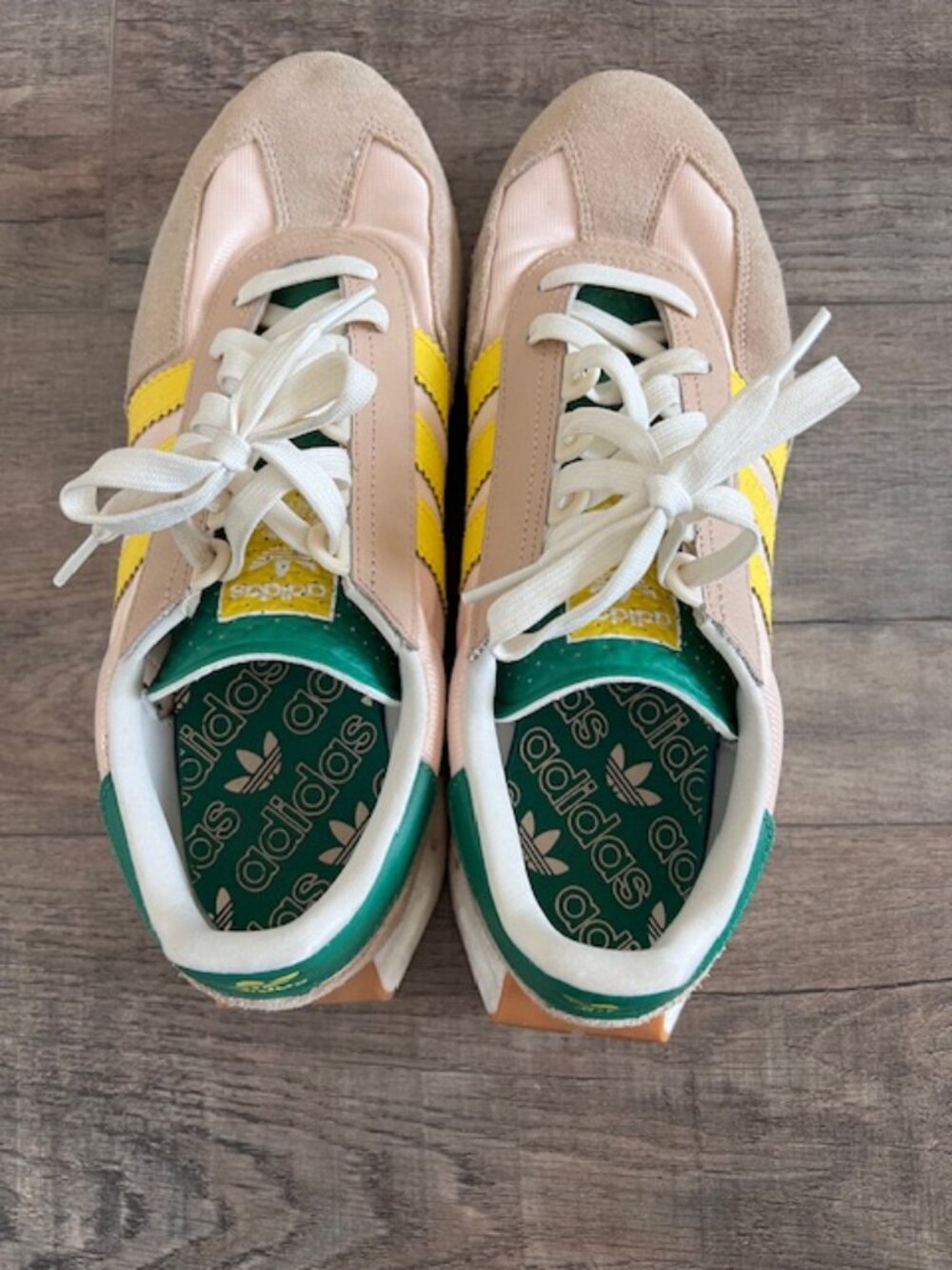 Adidas Cream/Yellow/Green Sneakers – Men’s Size 10.5 - Picture 4 of 8